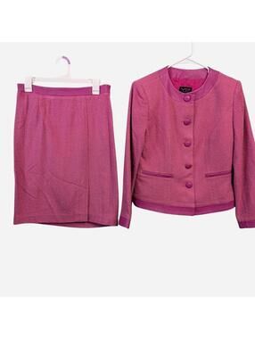 00s Y2K Vakko Barbie Hot Pink Skirt Suit Set Vintage Size 8